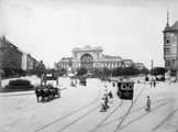 Baross tér, a Keleti-pályaudvar a Rákóczi (Kerepesi) út felől nézve 1903-ban