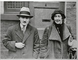 Agatha Christie és második férje, Max Mallowan 1933-ban