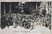 Magyarós visszafoglalásakor ejtett orosz foglyok a roham napján (Koszka Gyula hadnagy fotója, a rimaszombati Gömör–Kishonti Múzeum gyűjteménye)