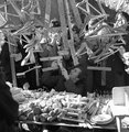 Vállfák a ceglédi piacon (1972)