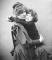 Constance Wilde fiával, Cyrillel (1899)