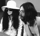 John Lennon és Yoko Ono 1969-ben (Kép forrása: Wikipédia/ Joost Evers / Anefo/ CC0)
