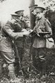 Eduárd walesi herceg a Gránátos Gárda tagjaként az első világháborúban