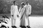 Indira Gandhi fiaival – egyiküknek sem adatott szerencsés, hosszú élet
