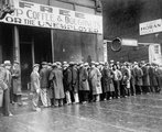 A világgazdasági válság után munkanélküliek ezrei éheztek