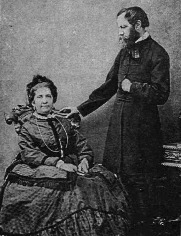 Laborfalvi Rózával egy 1873-as fényképen