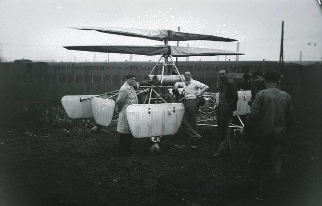 AH4/a típusú helikopter Franciaországban, 1938 (Kép forrása: Fortepan/ Magyar Műszaki és Közlekedési Múzeum / Történeti Fényképek Gyűjteménye / Asboth Oszkár gyűjteménye)