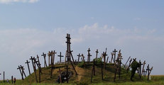 Emlékpark a mai Muhi mellett (Kép forrása: Wikipédia/ Sebastian.mrozek/ CC BY-SA 3.0)
