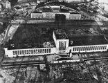 A berlini kiállítócsarnok. A lenyűgöző homlokzatú épület gyakorlatilag megsemmisült a második világháború alatt. Újjáépítése 1946-ban kezdődött meg