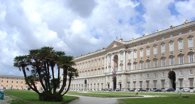 A casertai királyi palota (Reggia di Caserta)