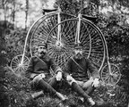 Pihenő velocipédekkel 1890-ben