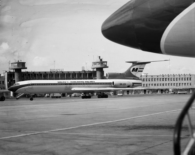 A Ferihegyi repülőtér 1975-ben (Kép forrása: Fortepan / UVATERV)