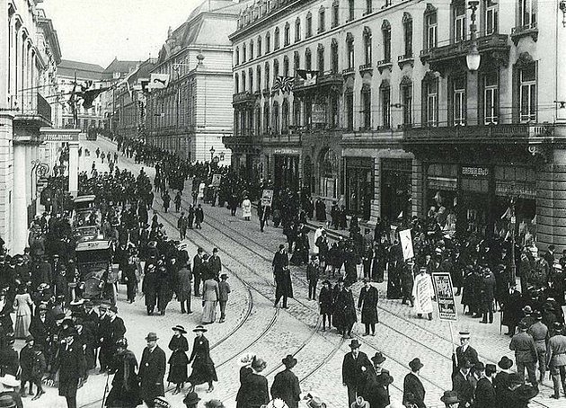 Békés bázeli utcakép 1917-ből