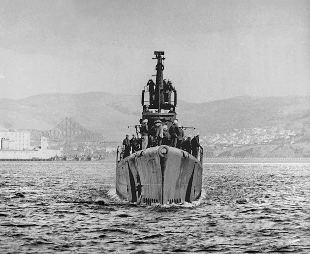 A USS Albacore 1944-ben, nyolcadik küldetése után két hónapos felújításon esett át