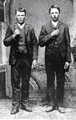 A 25 éves Jesse és a 29 éves Frank James 1872-ben