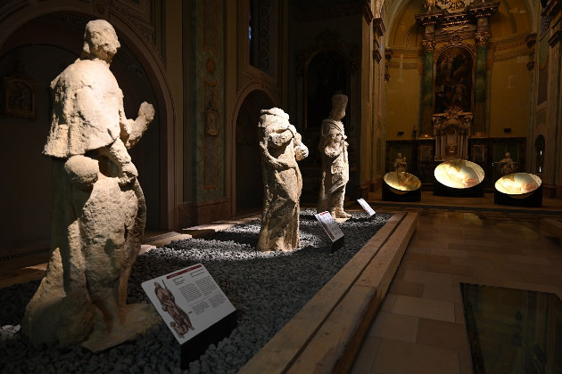 A veszprémi Szentháromság-szobor eredeti részei (Fotók: Nagy Lajos és Gaylhoffer-Kovács Gábor)