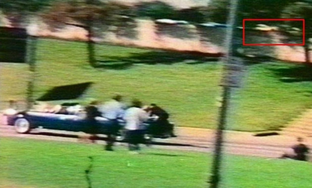 900 millió dollárt követelnek a rejtélyes J.F.Kennedy-felvételért, amely...