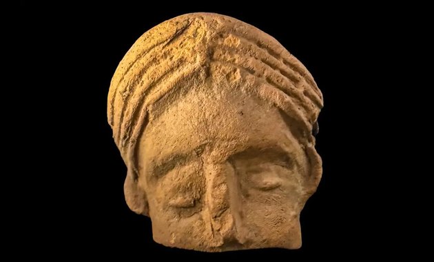 Ritka római kori terrakotta fejre bukkantak Hadrianus-fala tövében