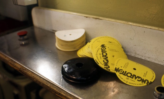 Új könyv a Kádár-korszak könnyűzenei cenzúrájáról és intézményrendszeréről