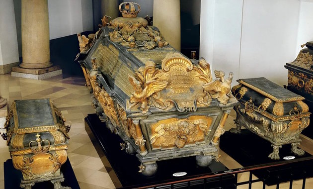 Hat év után ismét megnyílik a Hohenzollern-család kriptája a berlini dómban