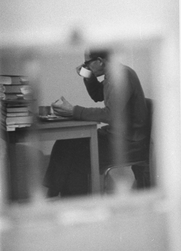 Eichmann cellájában (1961) 