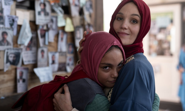 Mészáros Blanka és Lakatos Klarissza (Forrás: Szupermodern Stúdió)