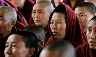 A kommunista diktatúrát ünneplik Tibetben