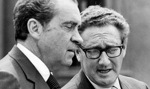 Belehallgathatunk Kissinger telefonbeszélgetéseibe