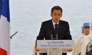A gyarmati csapatokra emlékezett Sarkozy