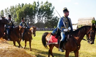 Fordulatos hadijátékon emlékeztek a győri retirálásra