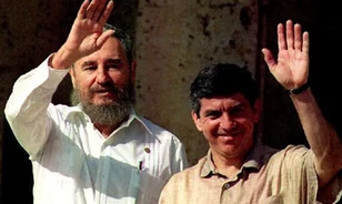 Múzeumba kerül Fidel Castro inge
