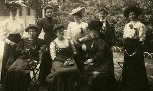 A magyar feministák és a divat