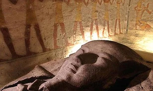A turistáktól is óvják a fáraók sírjait