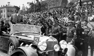 Orosz milliárdosé lett Hitler Mercedese