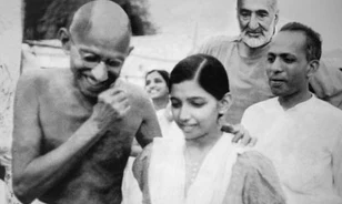 Hangarchívum a gyarmati India végnapjairól