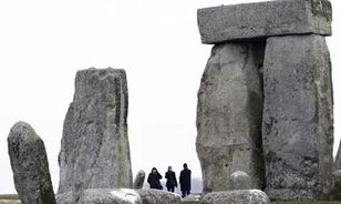Nemzeti szégyen Stonehenge elhanyagolása