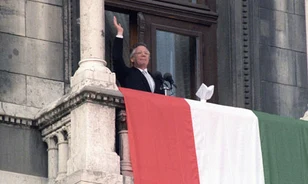 Népszerű az OSA rendszerváltó honlapja