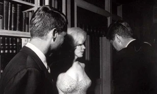 Már készítése előtt is vitáznak a Kennedy-sorozatról