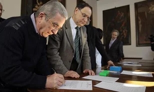DNS-sel keresik Caravaggio lehetséges rokonait