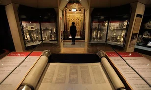 Ezer évet idéz a londoni Zsidó Múzeum