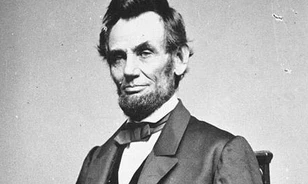 Kis kék tabletták miatt dühöngött Lincoln