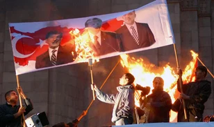 Népirtásra emlékeztek Jerevánban