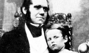 Darwin is tartott a belterjességtől