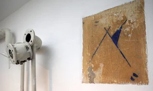 Megfejtetlen jelek a Horthy-bunker falán