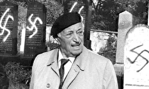Különbélyeg Simon Wiesenthal emlékére