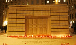 Magyar zsidók megmentőjének állítottak emléktáblát