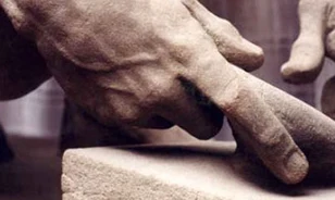 Előkerült egy elveszettnek hitt Michelangelo-szobor
