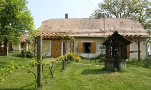 Mire való a tokmány és a kaszakő?