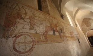 Rendet tesznek Türje templomában
