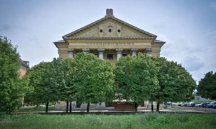 Megújult Budapest legrégibb zsinagógája